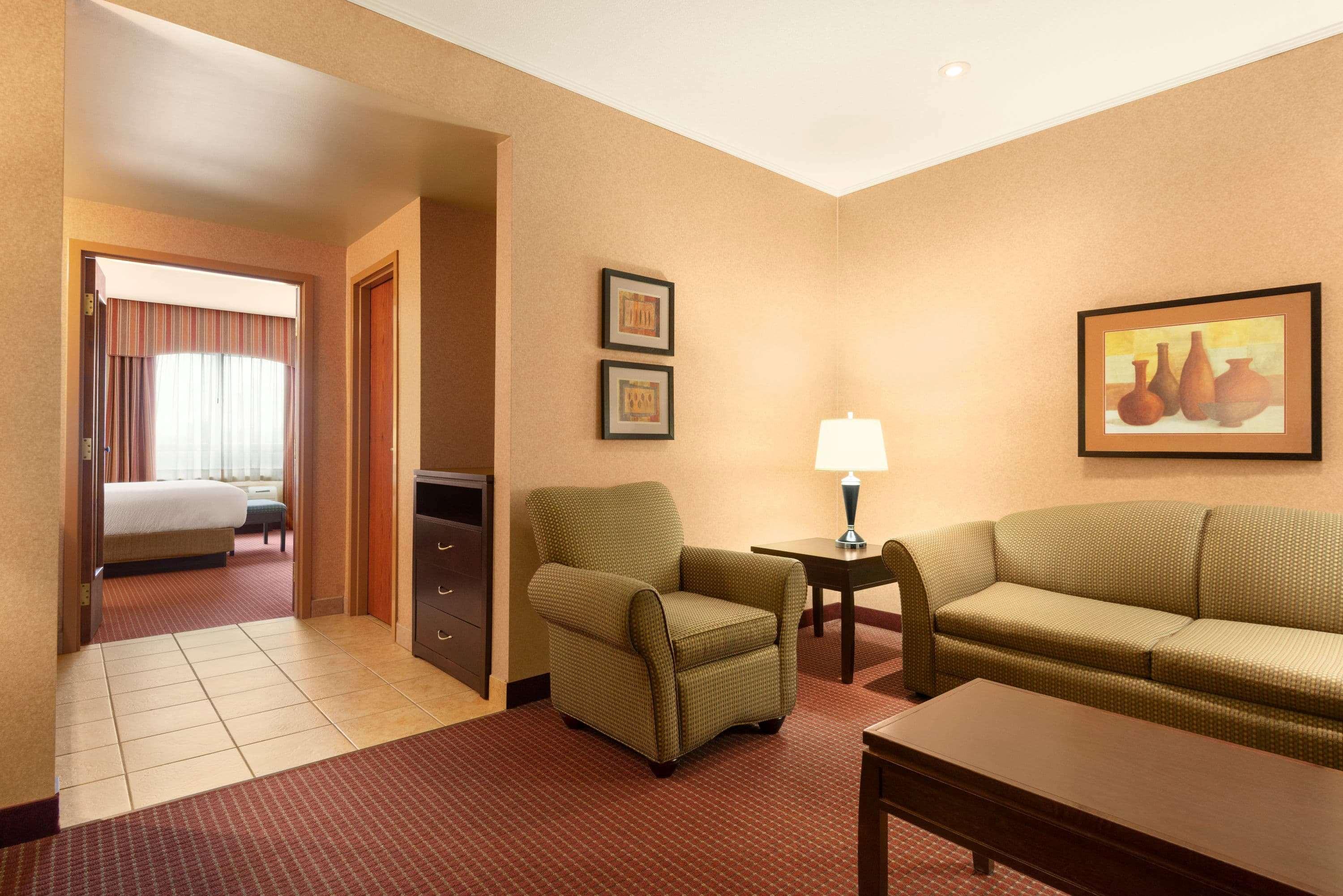 Days Inn By Wyndham Swift Current Esterno foto